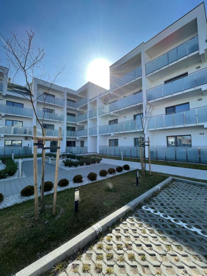 Sunset Resort Apartament Dziesiatka Przy Plazy Grzybowo  Exterior photo